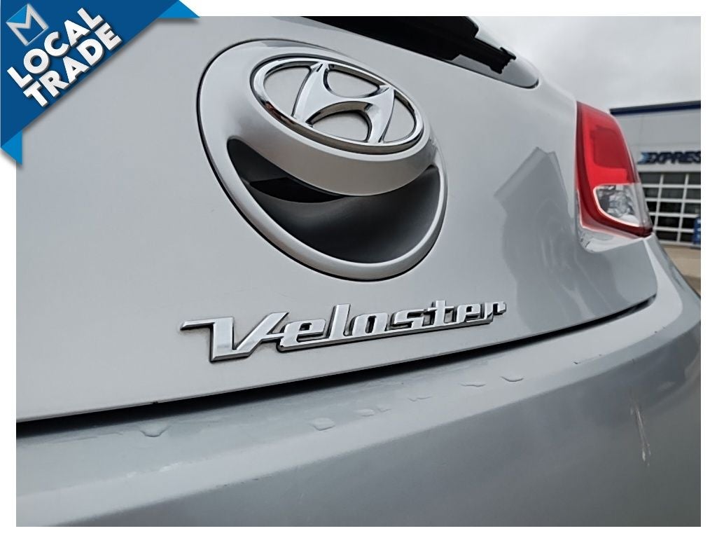 2012 Hyundai VELOSTER Base W/Black
