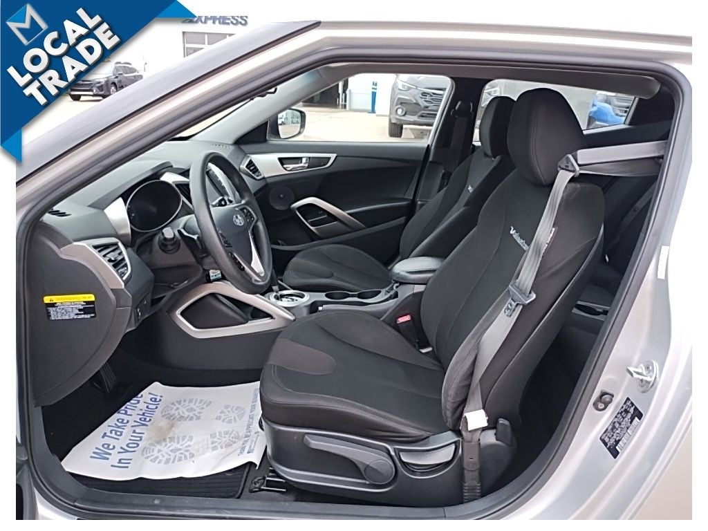 2012 Hyundai VELOSTER Base W/Black