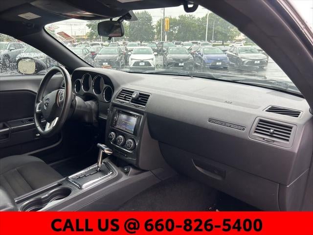 2014 Dodge Challenger SXT