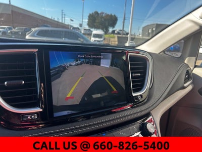 2023 Chrysler Pacifica Hybrid Touring L