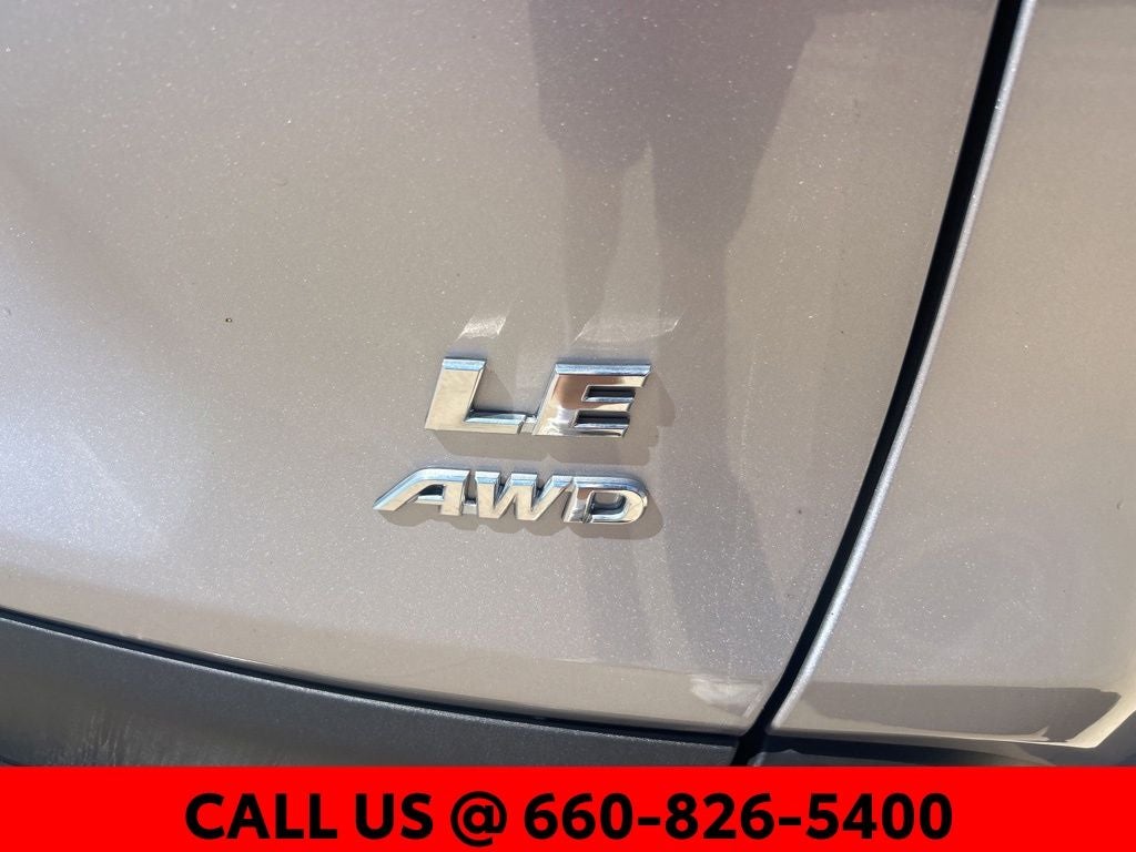 2021 Toyota RAV4 LE