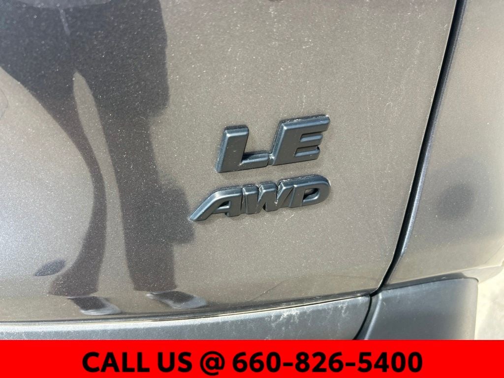 2024 Toyota RAV4 LE