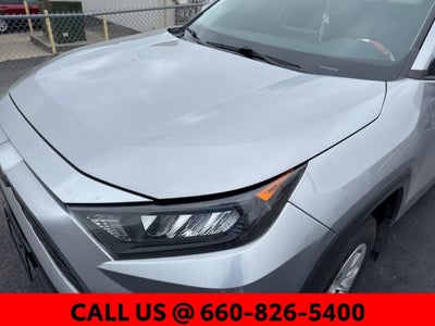 2020 Toyota RAV4 LE