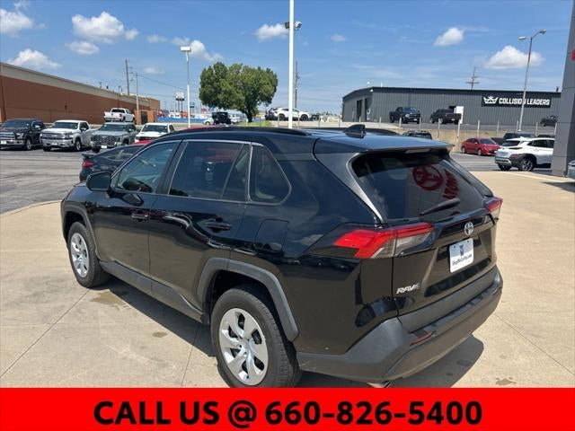 2020 Toyota RAV4 LE
