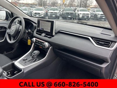 2025 Toyota RAV4 Hybrid LE