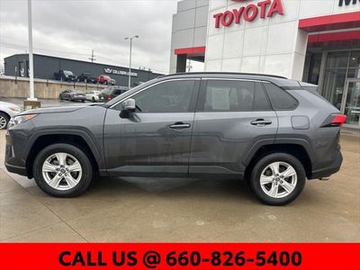 2021 Toyota RAV4 XLE