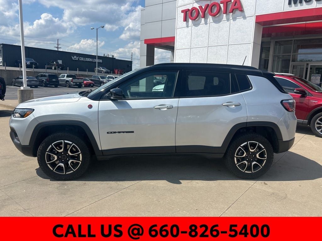 2025 Jeep Compass Trailhawk