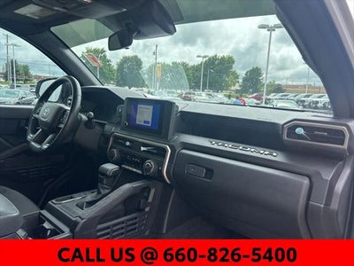 2025 Toyota Tacoma SR