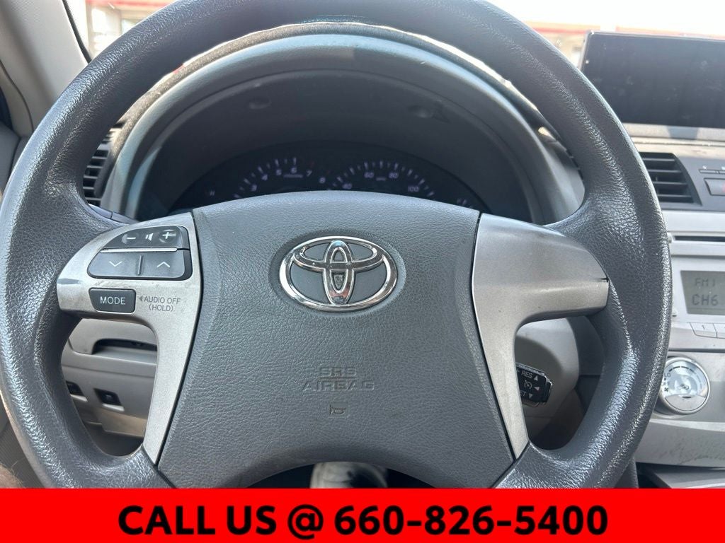 2010 Toyota Camry LE