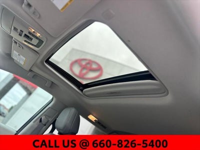 2024 Toyota Sienna XLE 8 Passenger