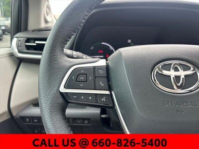2024 Toyota Sienna XLE 8 Passenger