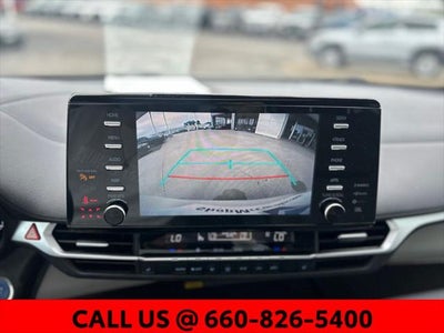 2024 Toyota Sienna XLE 8 Passenger
