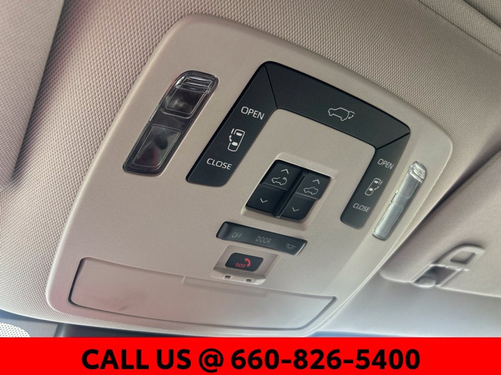 2023 Toyota Sienna XLE 7 Passenger
