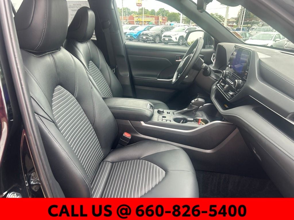 2025 Toyota Highlander XSE