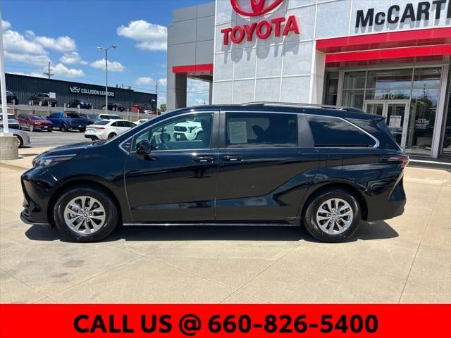 2025 Toyota Sienna LE 8 Passenger