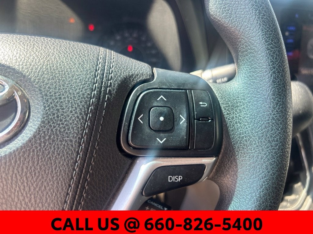 2017 Toyota Sienna LE 8 Passenger