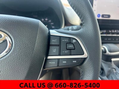 2026 Toyota Sienna XLE 8 Passenger