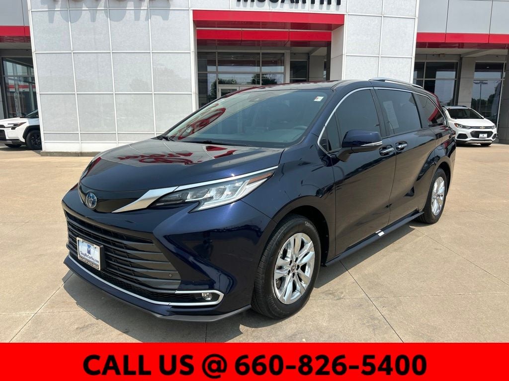 2024 Toyota Sienna Limited 7 Passenger