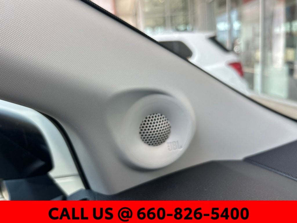 2024 Toyota Sienna Limited 7 Passenger