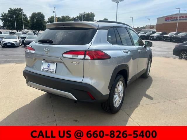2025 Toyota Corolla Cross LE