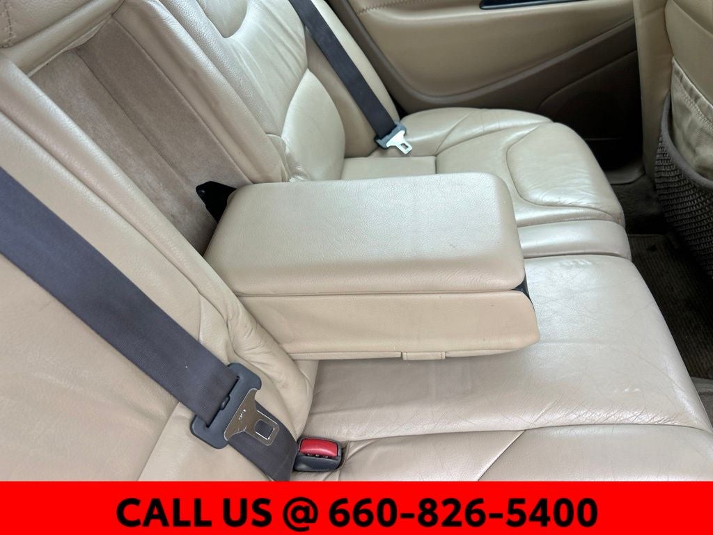 2001 Volvo V70 XC