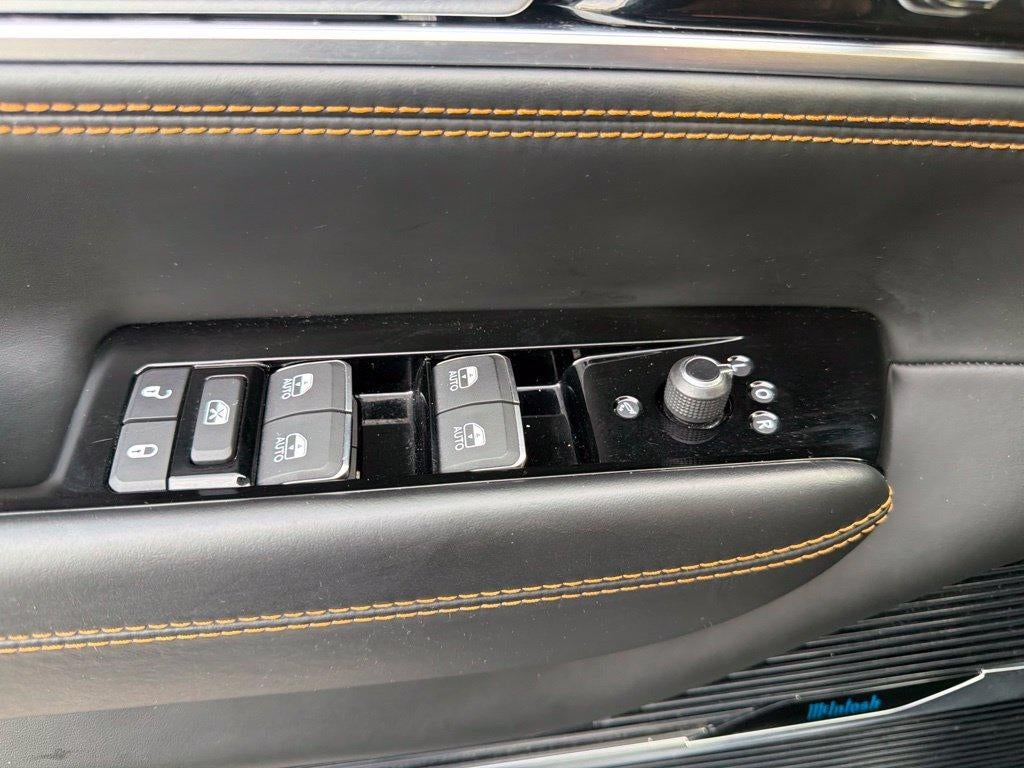 2024 Jeep Grand Wagoneer L Series III