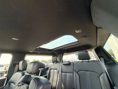2024 Jeep Wagoneer Base