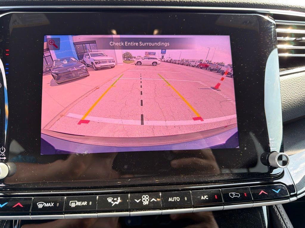 2024 Jeep Wagoneer Base