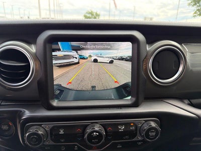 2023 Jeep Gladiator Overland