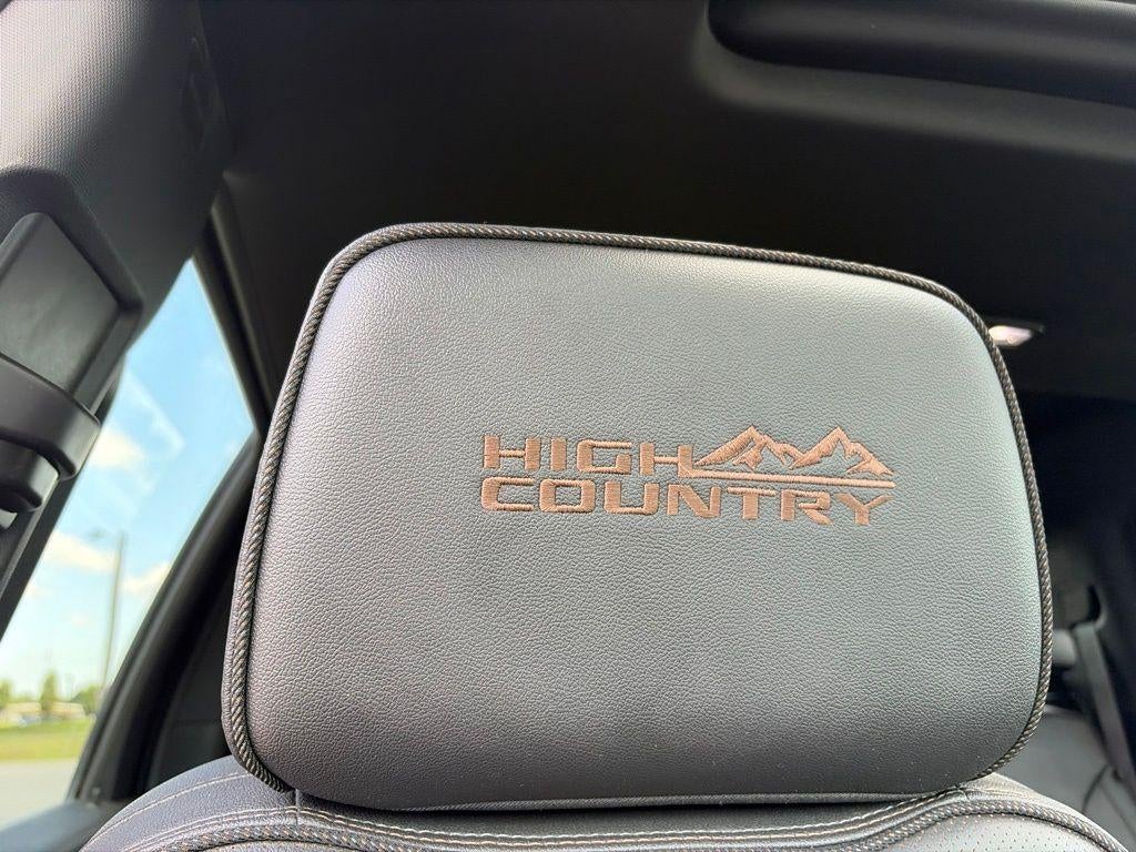 2024 Chevrolet Silverado 3500 HD High Country