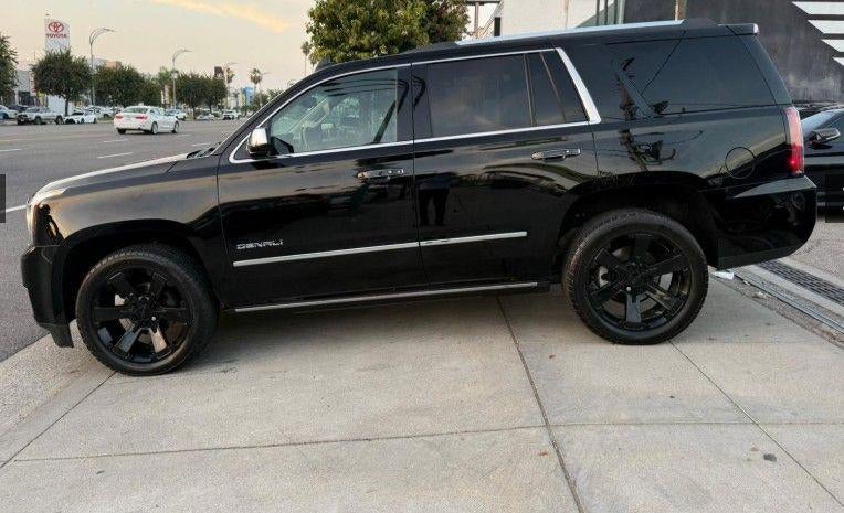 2020 GMC Yukon Denali