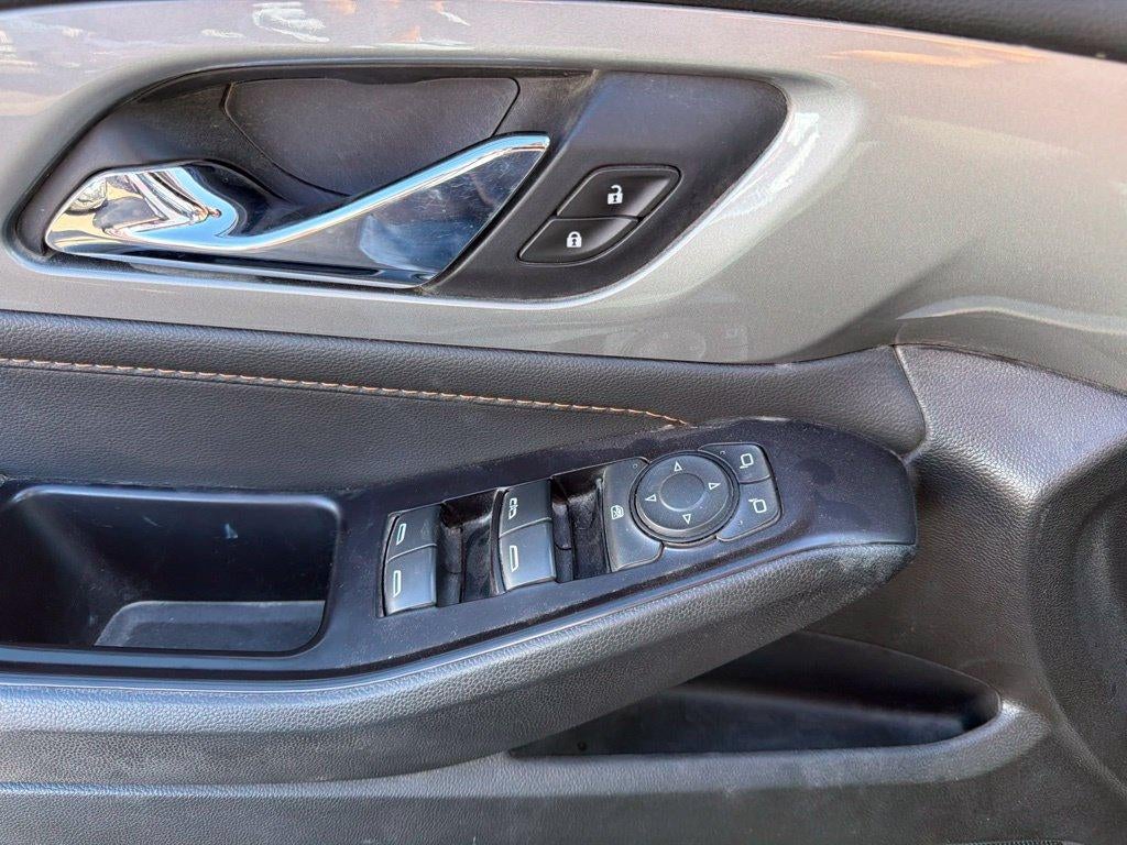 2020 Chevrolet Traverse LT