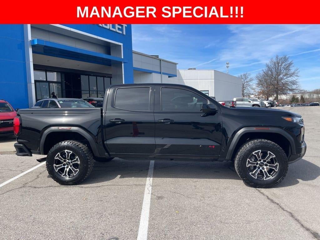 2025 GMC Canyon AT4