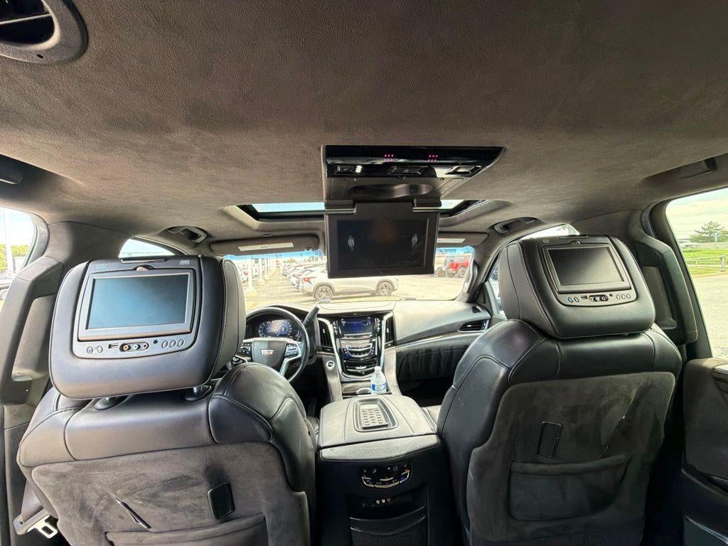 2016 Cadillac Escalade Platinum Edition