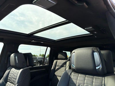 2025 Cadillac Escalade ESV Sport Platinum