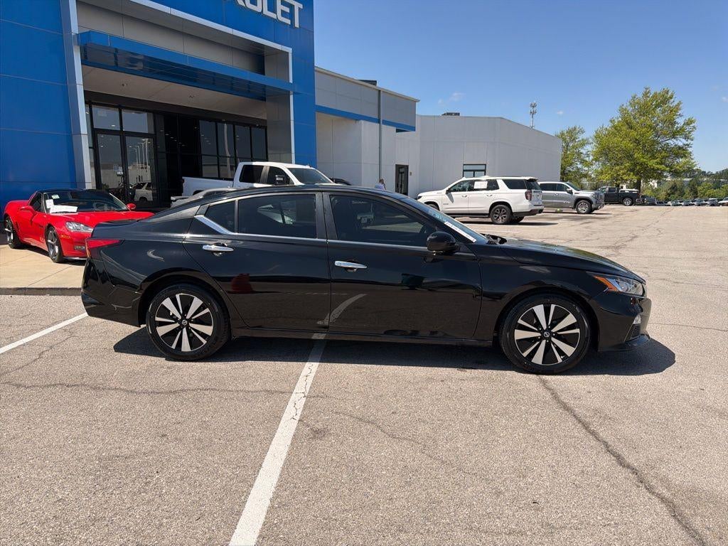2021 Nissan Altima 2.5 SV