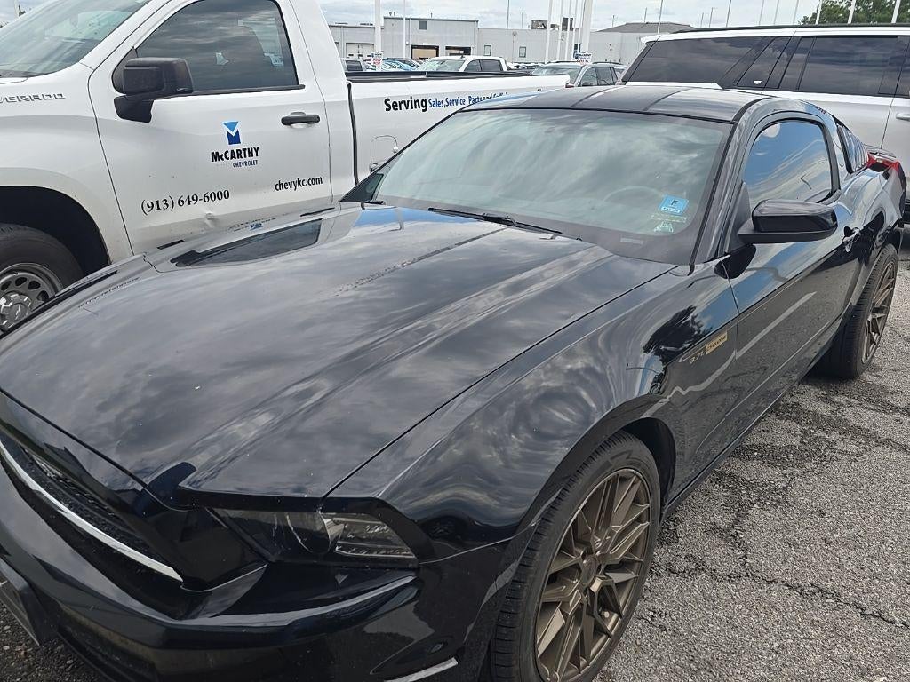 2014 Ford Mustang V6