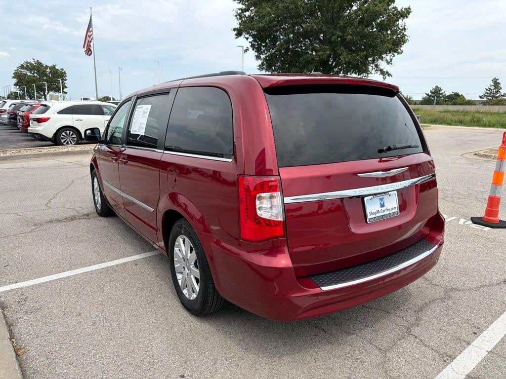 2014 Chrysler Town & Country Touring