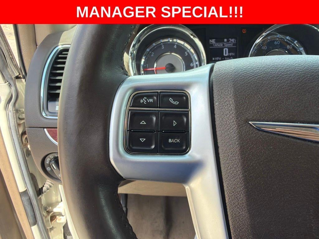 2012 Chrysler Town & Country Touring