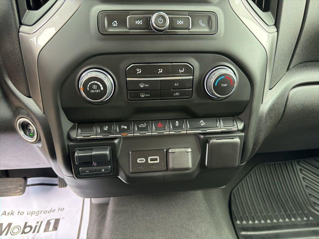 2024 Chevrolet Silverado 2500 HD Custom