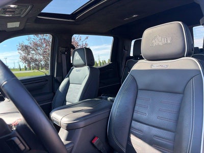2023 GMC Sierra 1500 AT4X