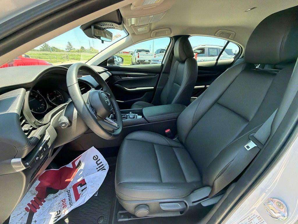 2025 Mazda Mazda3 Sedan 2.5 S Select Sport