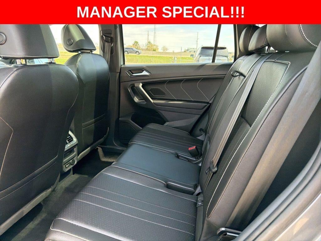 2022 Volkswagen Tiguan 2.0T SE R-Line Black