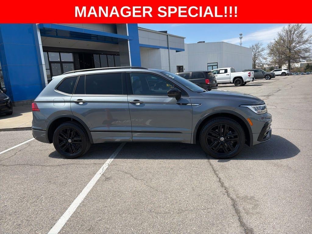2022 Volkswagen Tiguan 2.0T SE R-Line Black
