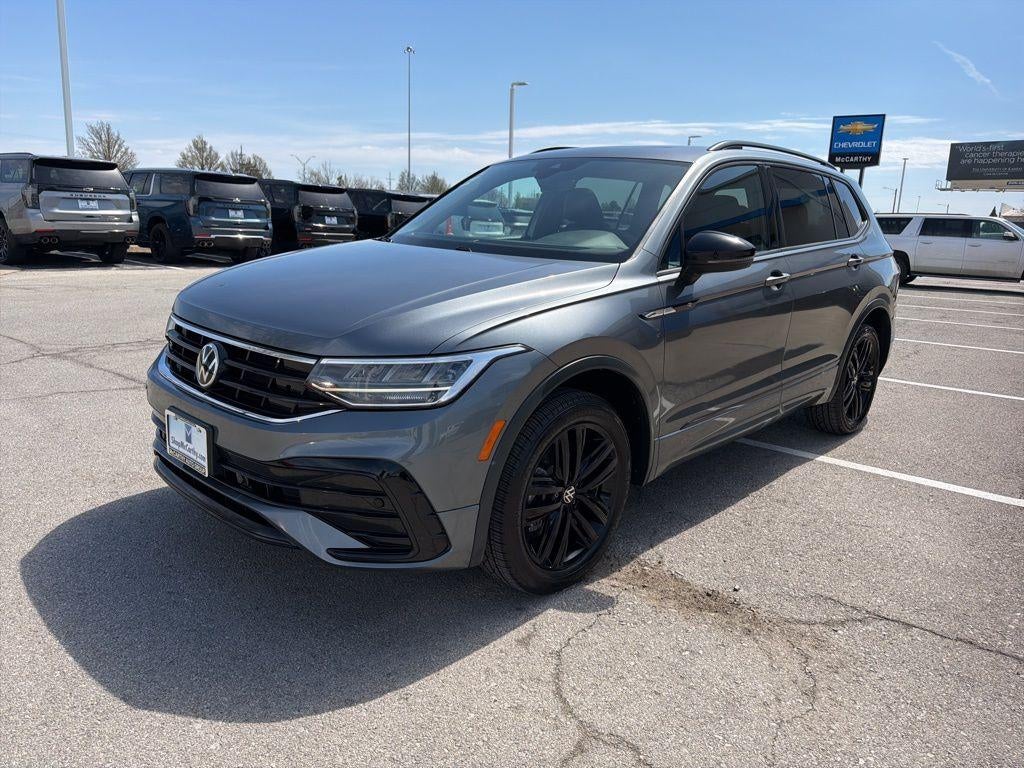 2022 Volkswagen Tiguan 2.0T SE R-Line Black