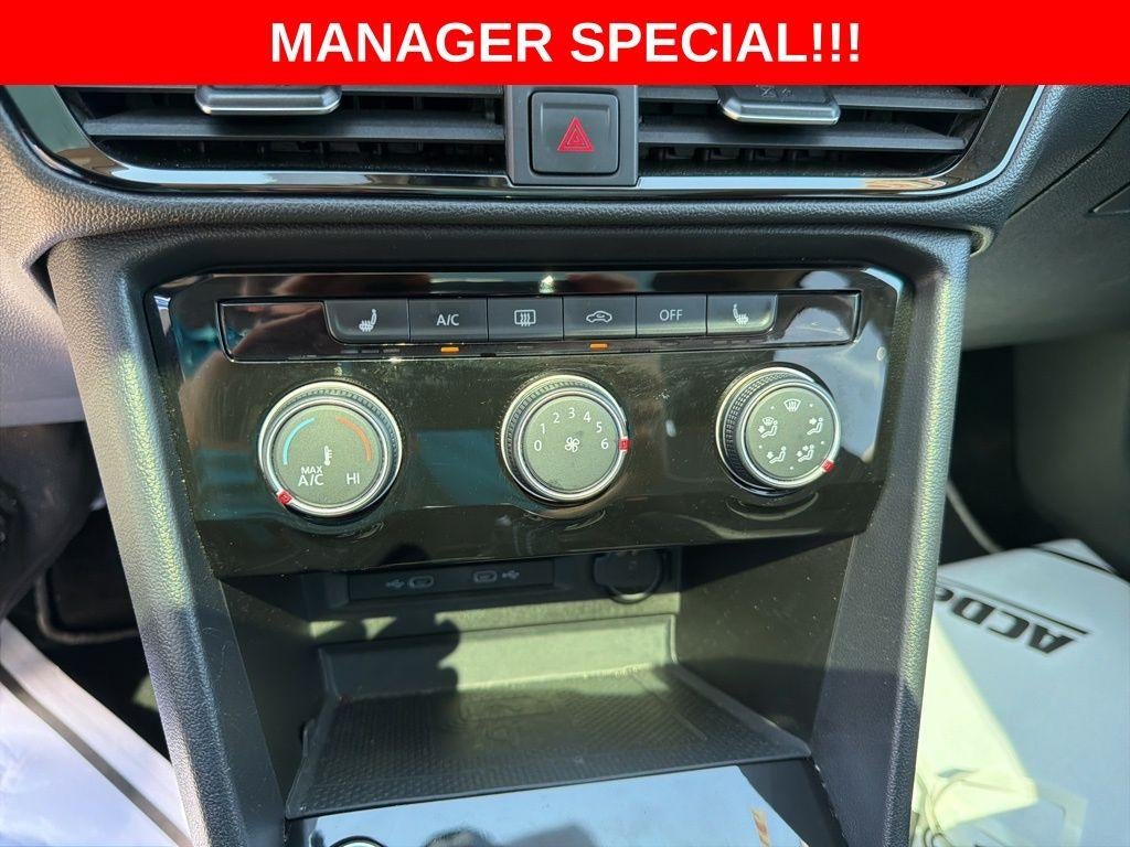 2023 Volkswagen Taos 1.5T SE