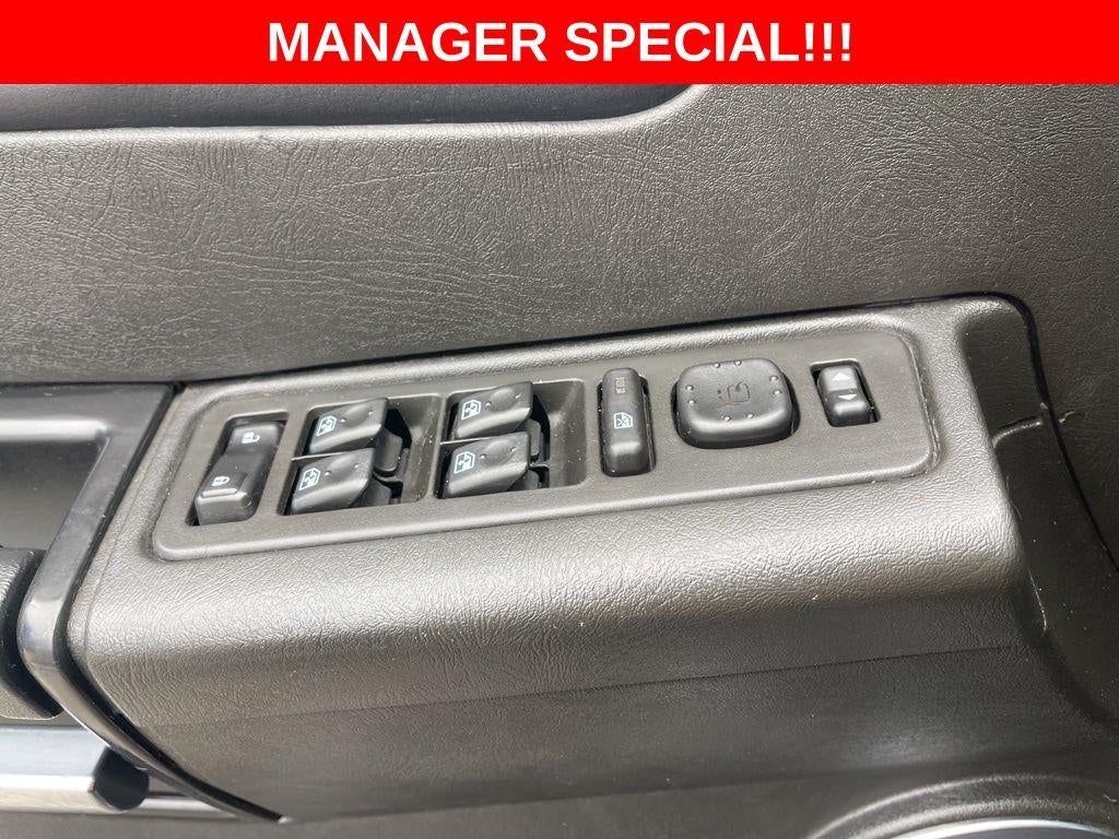 2005 HUMMER H2 Base