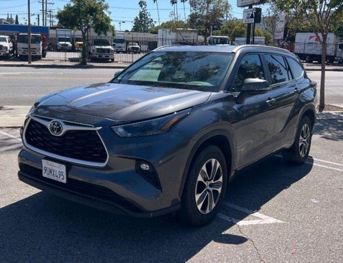 2025 Toyota Highlander XLE