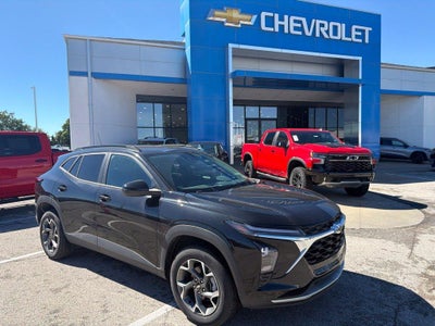 2025 Chevrolet Trax LT