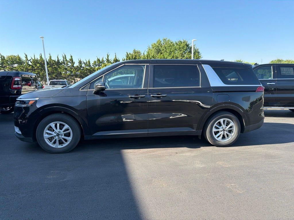 2024 Kia Carnival LX Seat Package